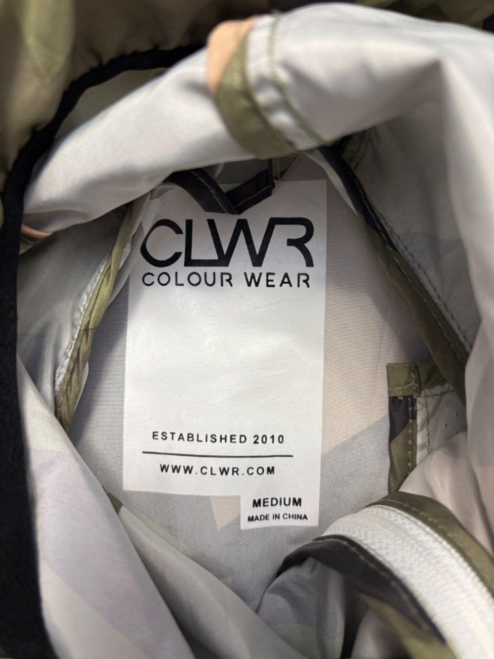 Clwr - Picture 2 of 3